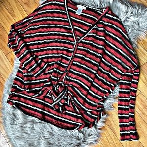 SUPER SOFT BOUTIQUE STRIPE KNOT TIE HIGH LOW TOP